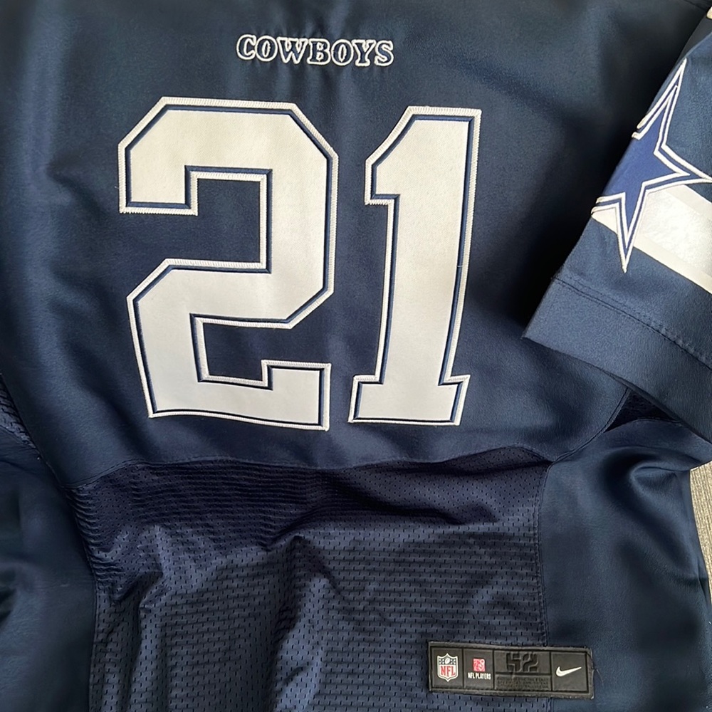 Nike. Navy. Dallas Cowboys Jersey.